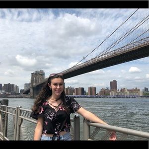 Meet your Posher, Madison